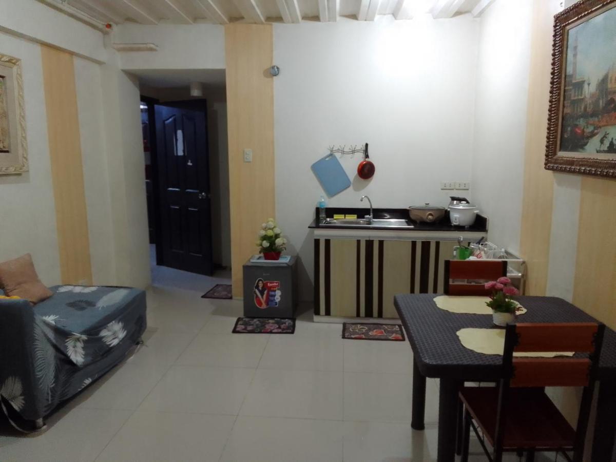 Emmanuel'S Service Apartment Near The Airport Manila Exteriér fotografie
