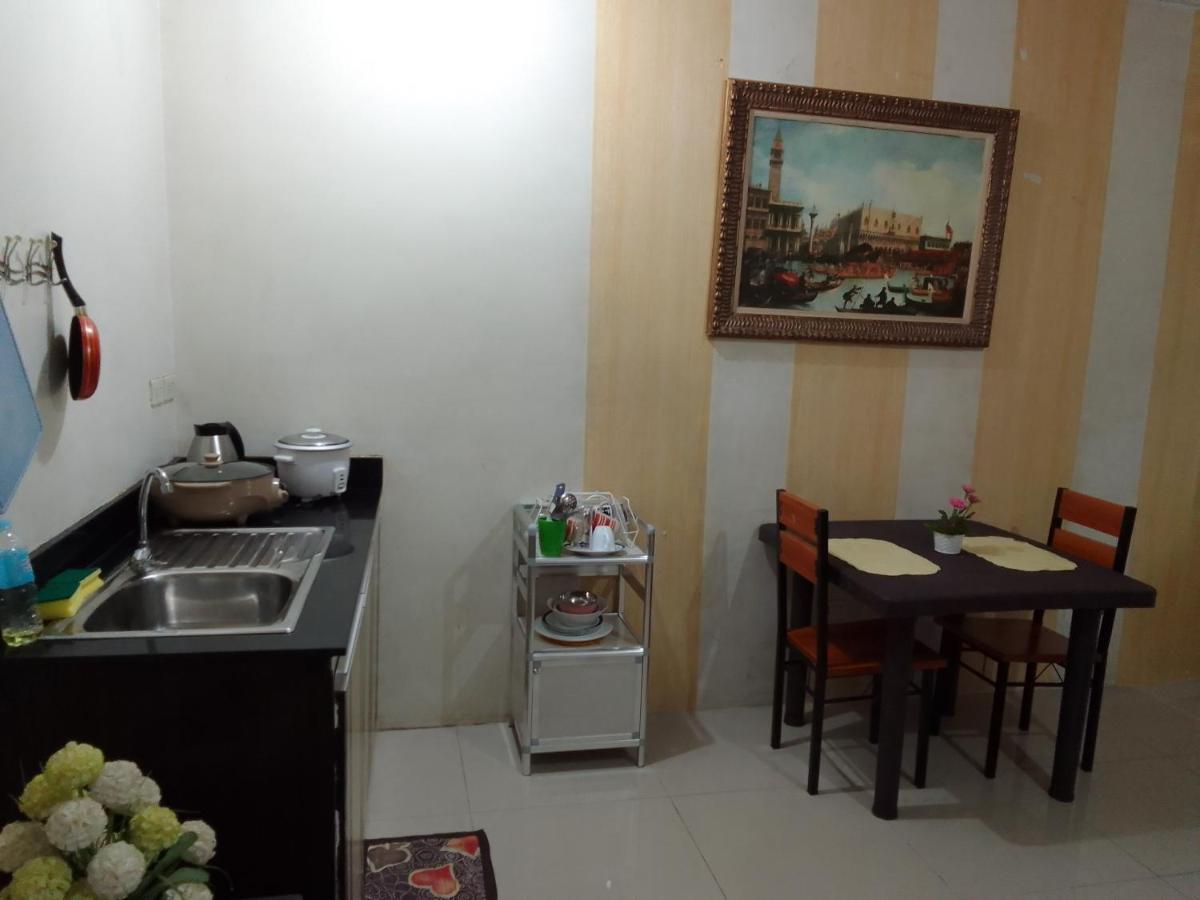 Emmanuel'S Service Apartment Near The Airport Manila Exteriér fotografie