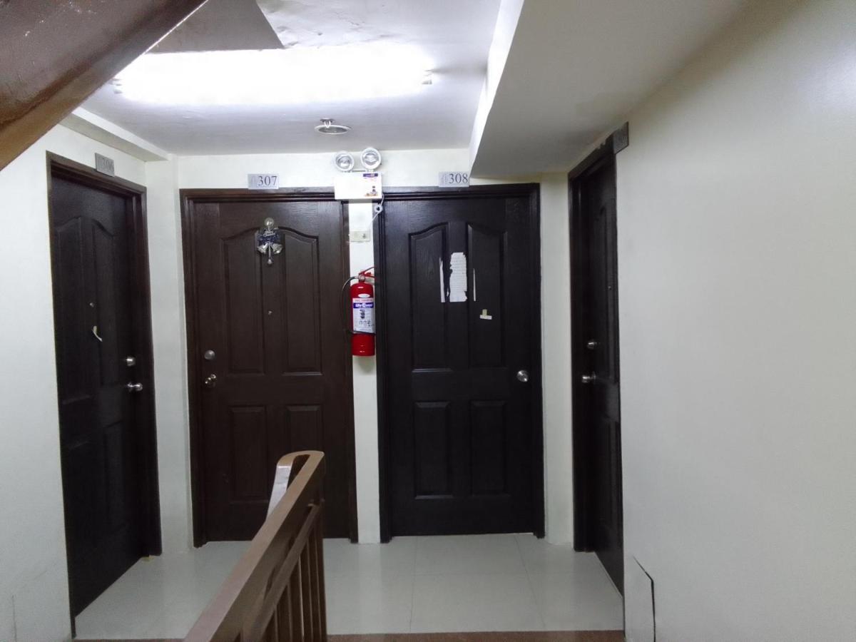 Emmanuel'S Service Apartment Near The Airport Manila Exteriér fotografie
